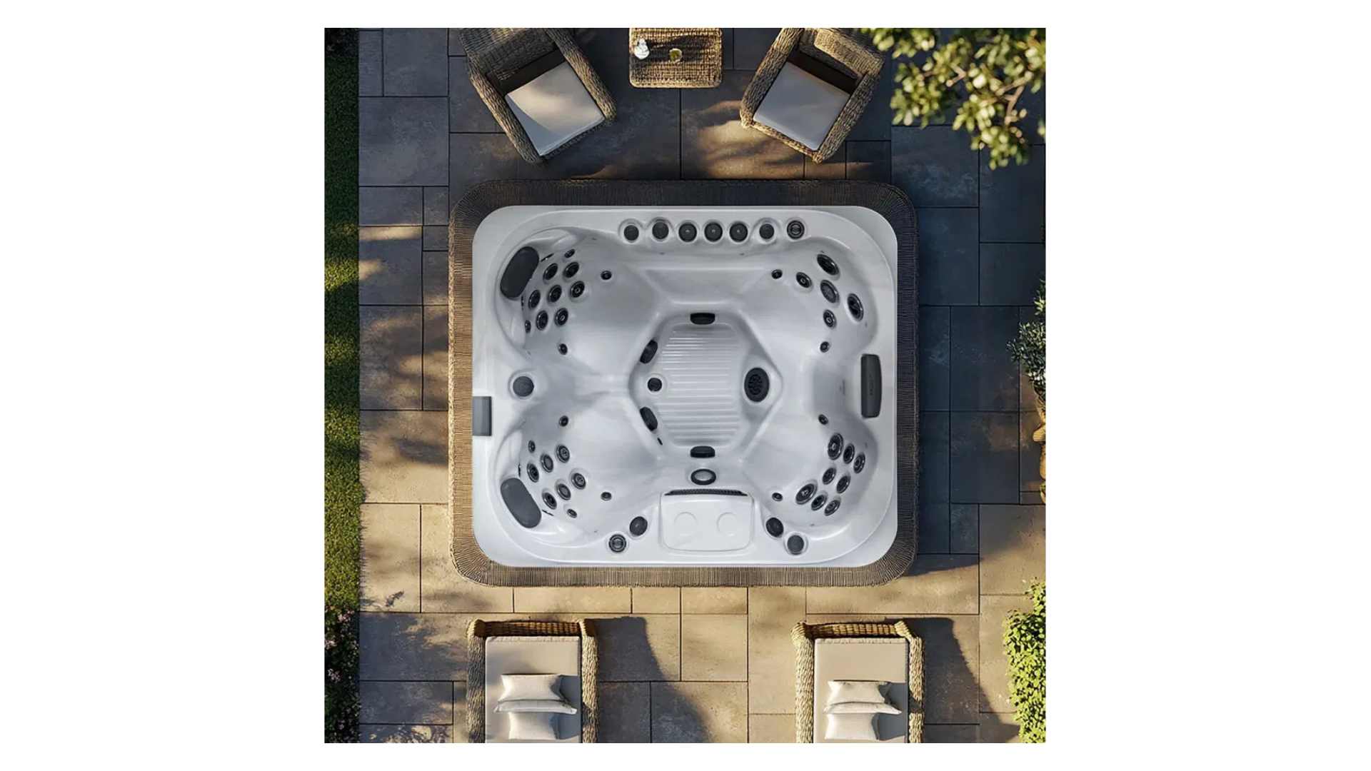 Vista aérea en jardin del spa Capri. Compralo en Zaragoza.